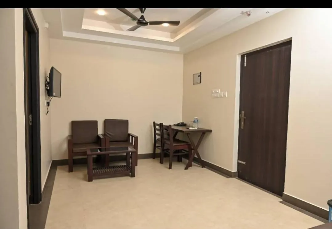 Guruvayoor Suits Pankaj Suits Thrissur Indie
